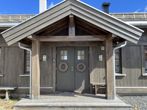 The cabin has a welcoming entrance