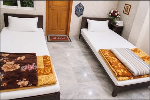 Double or Twin Room | Iron/ironing board, free WiFi