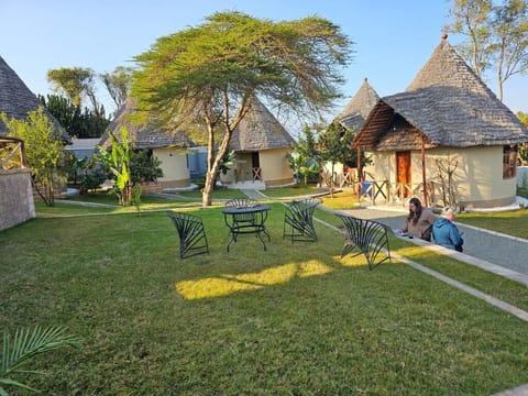 Double Room, Balcony, Garden View | Outdoor dining