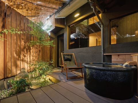 Villa | Bathroom