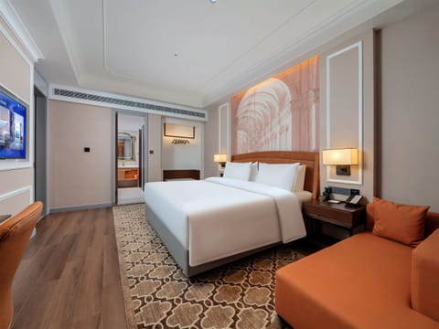 Luxury Suite, City View | View from room