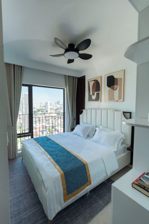 Studio King Room | Free WiFi