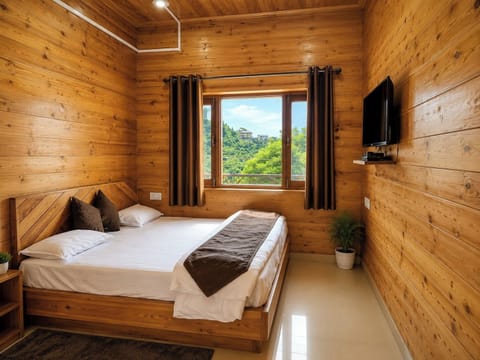 Deluxe Room, Garden View | Free WiFi