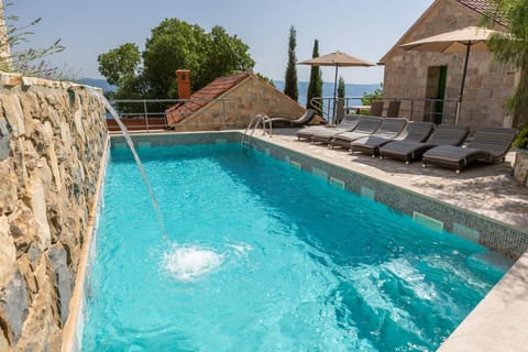 Holiday Home Swimming Pool