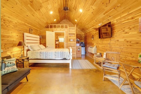 Fifty-Six Vacation Rental | Studio | 1BA | 350 Sq Ft
