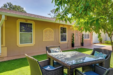 Naples Vacation Rental | 3BR | 2BA | 1,097 Sq Ft