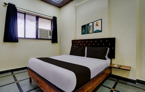 Economy Double Room, City View | Desk, laptop workspace, WiFi (free)
