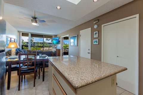 Condo, 1 Bedroom | Interior
