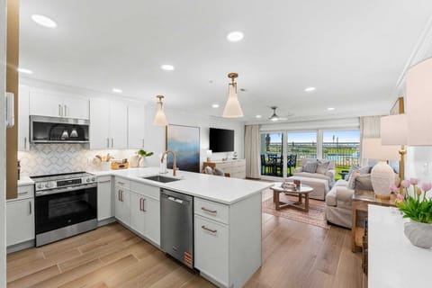 Maravilla New Condo Rentals