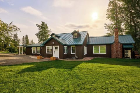 The farmhouse from the front