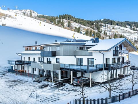 Holiday Home Exterior [winter]
