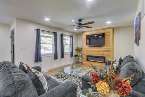 Wichita Vacation Rental | 3BR | 2BA | 1,350 Sq Ft