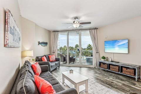 Welcome to Palms Resort #2411!