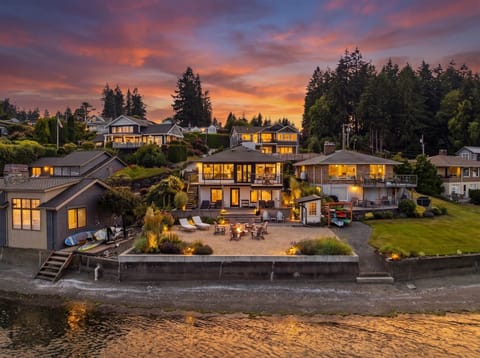 Ariel View Of Entire Home (Backside Evening)