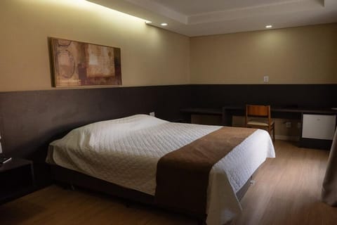 Bedroom. Interior and views may vary based on location and availability.