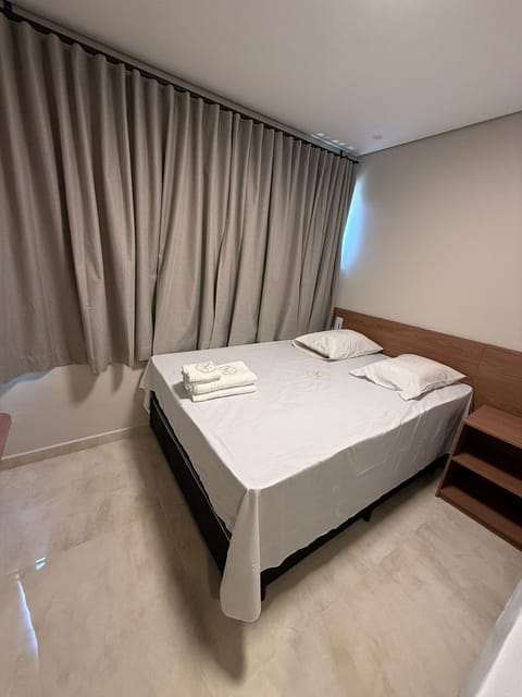 Desk, laptop workspace, iron/ironing board, free WiFi
