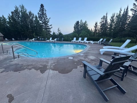Outdoor Pool1