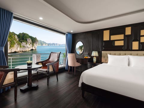 Presidential Suite with Private Terrace and Bathtub | Premium bedding, desk, laptop workspace, soundproofing