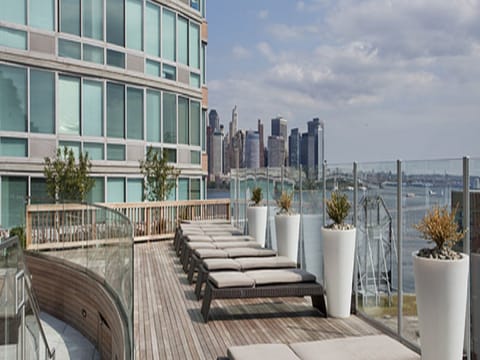 Sundeck