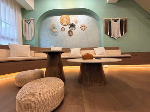 Comfort House, City View | Interior