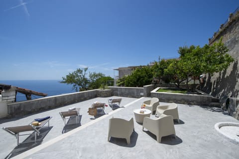 House, Smoking | 2 bedrooms