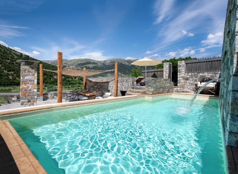 Private pool