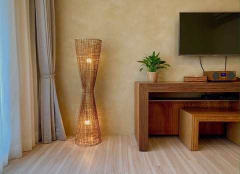 Classic Twin Room, Balcony | Blackout drapes, soundproofing, iron/ironing board, free WiFi