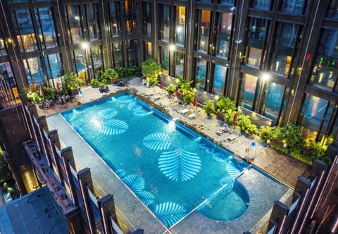 Outdoor pool, sun loungers