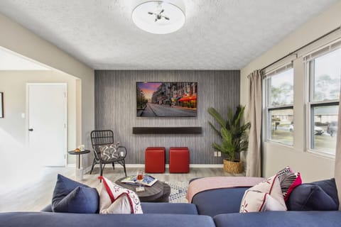 Relax in style after a day exploring Savannah.