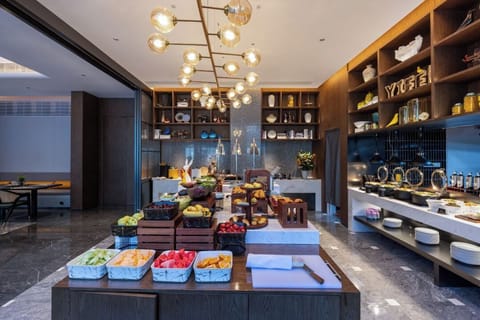 Daily buffet breakfast for a fee