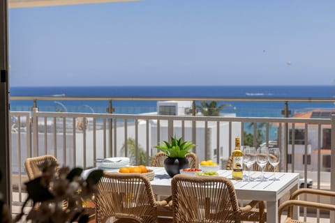 Terrace Dining