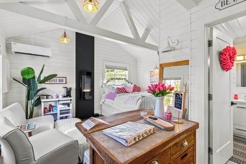 Bright & airy tiny home with cozy modern farmhouse charm