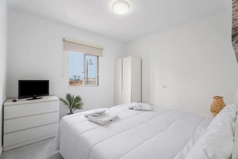 Apartment, 1 Bedroom, Ocean View | 1 bedroom