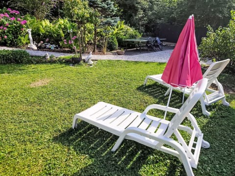 Furniture, Outdoor Furniture, Outdoor Table, Table, Chair, Garden, Lawn, Shade, Bench
