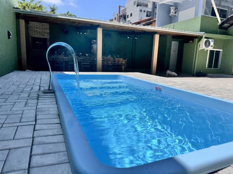 Snorkeling,Diving,Swimming pool