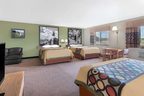 Studio Suite, Multiple Beds, Non Smoking | Blackout drapes, iron/ironing board, cribs (free)