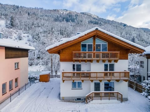 Holiday Home Exterior [winter]