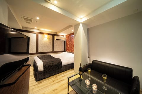 Standard Double Room | WiFi (free)