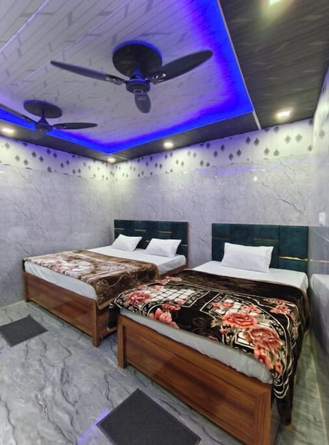Double Room | Desk, WiFi (free)