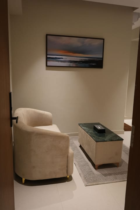 Premium Room, City View | Interior