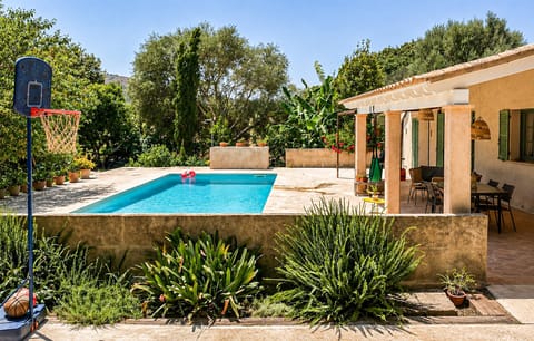 pool