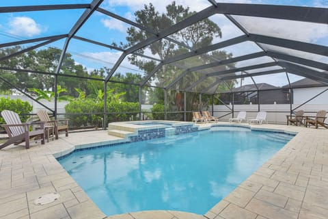 Sarasota Vacation Rental | 3BR | 2BA | 2,000 Sq Ft | Step-Free Access