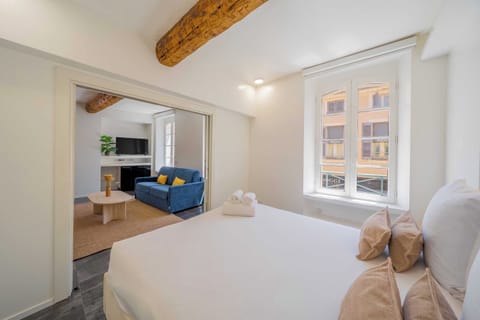 Apartment | 1 bedroom, laptop workspace, iron/ironing board, bed sheets