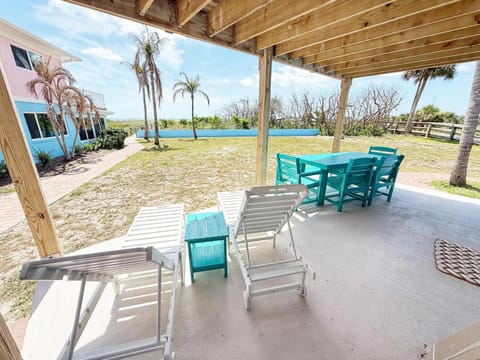 Front Pattio and outdoor Dining