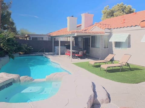 Enjoy the private pool and spa! Spa heating is complimentary. Pool heating is also available, but requires an additional fee.