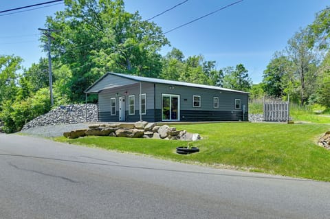 Halfmoon Vacation Rental | 2BR | 1BA | 1,200 Sq Ft