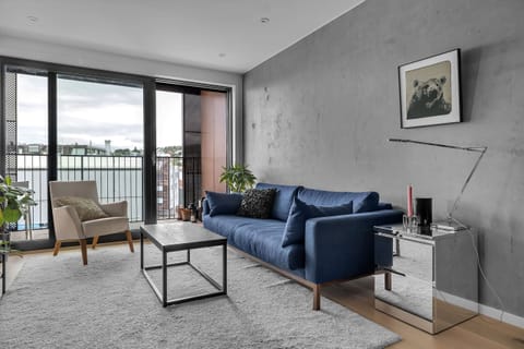Comfortable livingroom with a view and balcony access