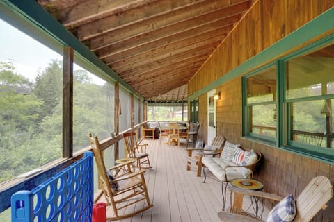 Putnam Station Vacation Rental | 5BR | 2BA | 2,400 Sq Ft
