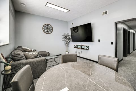 Parkersburg Vacation Rental | 3BR | 1BA | 1,500 Sq Ft