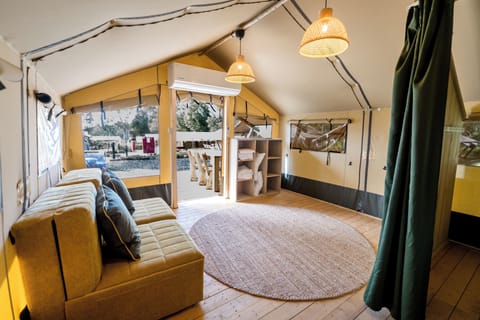 Tent, Balcony, Garden View | Interior
